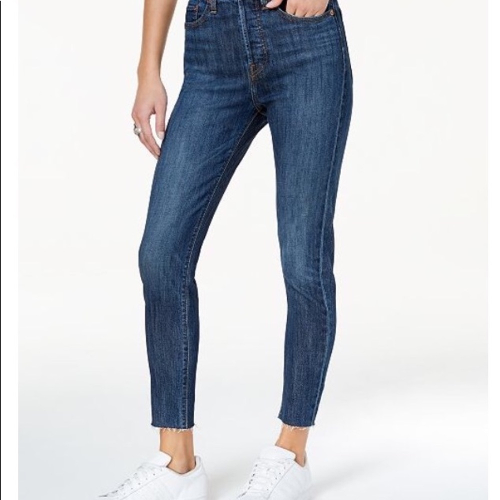 Worn Once Levi's Wedgie Skinny Size 29